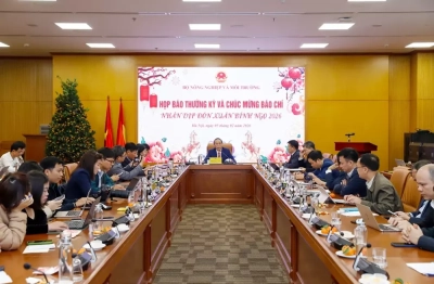 Nông nghiệp tiếp tục là trụ đỡ kinh tế, kim ngạch xuất khẩu 70,63 tỷ USD