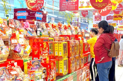 Hàng hóa không đột biến dịp Tết