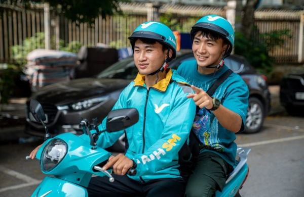 100% xe ôm công nghệ và taxi chuyển sang phương tiện xanh vào năm 2030