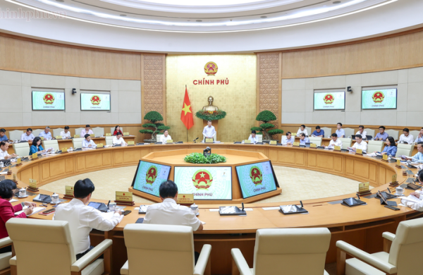 Thủ tướng chủ trì phiên họp Chính phủ tháng 8: Thời điểm tăng tốc, bứt phá với quyết tâm cao nhất