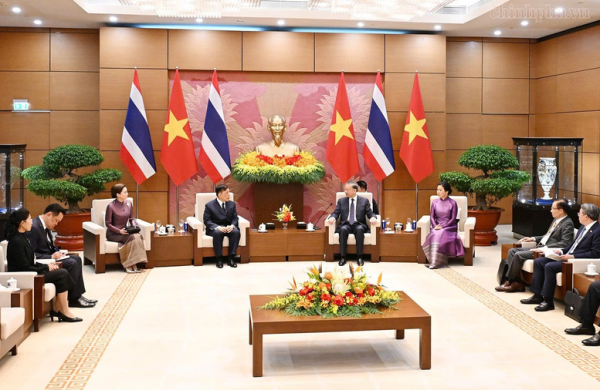Tổng Bí thư, Chủ tịch nước Tô Lâm hội đàm với Nhà Vua Thái Lan