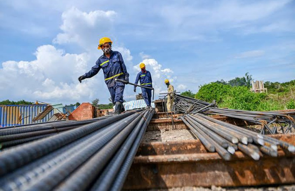 Giải ngân vốn đầu tư công đạt 64,6% kế hoạch