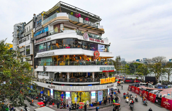 Dỡ tòa nhà Hàm cá mập với chi phí 0 đồng