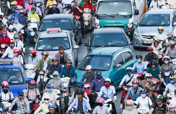 Các tuyến đường ở Hà Nội sẽ cấm xe máy chạy xăng từ 1/7/2026