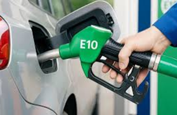 Tài xế cần lưu ý gì khi xăng E10 phủ sóng?