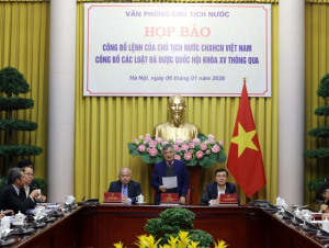 Công bố Lệnh của Chủ tịch nước về 12 luật liên quan lĩnh vực kinh tế với nhiều điểm mới