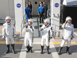 NASA cho phi hành đoàn hồi hương sớm hơn kế hoạch vì sự cố sức khỏe