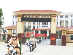 Tổ Cảnh sát số 3 Tùng Diễn tăng cường kiểm soát, giữ vững an toàn giao thông từ những ngày đầu năm 2026