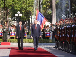 Lễ đón trọng thể Tổng Bí thư Tô Lâm tại thủ đô Viêng Chăn (Lào)