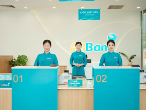 ABBank áp dụng mô hình quầy giao dịch đứng toàn hệ thống, tối ưu trải nghiệm