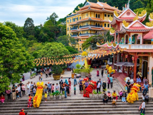 Núi Bà Đen tổ chức Lễ hội nghệ nhân tạo hình trái cây quy mô lớn dịp Lễ vía Bà 