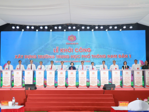 Khởi công Trường THPT Nam Đàn 1, Phó Thủ tướng Phạm Thị Thanh Trà kỳ vọng môi trường giáo dục chất lượng cao, nhân văn
