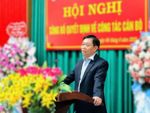 Cao su Chư Prông và Cao su Kon Tum công bố quyết định về công tác cán bộ