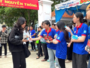 Tiếp sức mùa thi 2025 ứng dụng công nghệ, lan tỏa tinh thần tình nguyện