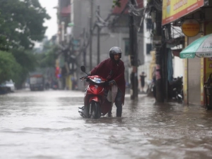 Từ chiều tối nay Bắc Bộ vào đợt mưa lớn, cần đề phòng lũ quét ở vùng núi