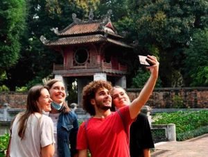 18,36 triệu lượt khách du lịch đến Hà Nội trong tháng 7
