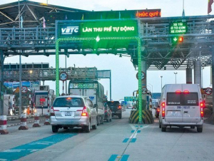 Doanh nghiệp được tiếp tục sử dụng tài khoản thu phí không dừng đến 31-12-2025
