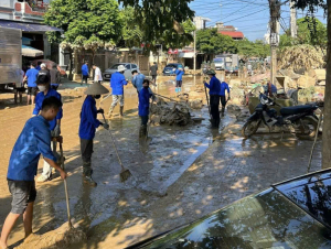 Sau lũ lụt, doanh nghiệp nhỏ nỗ lực vực dậy từ khó khăn