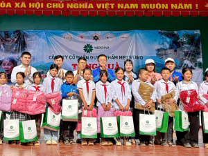 Trao yêu thương – Kết nối sẻ chia cùng học sinh và người dân khó khăn tại Thái Nguyên