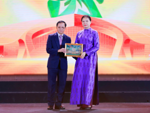 HDBank chung tay cùng Chính phủ hỗ trợ đồng bào vùng bão lũ