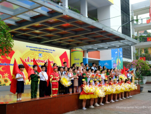 Trường Tiểu học Trung Tự - Vang ca Ngày Pháp luật Việt Nam