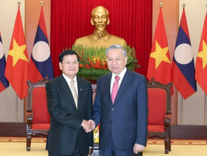 Củng cố quan hệ đặc biệt Việt Nam - Lào