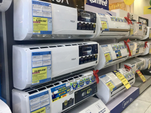 Điều hòa giảm giá mạnh nhưng người mua vẫn thờ ơ