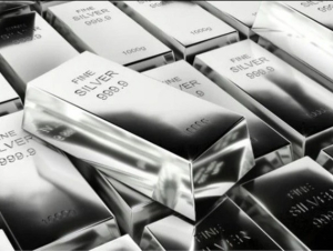 Bạc lần đầu tiên vượt ngưỡng hơn 75 USD/ounce