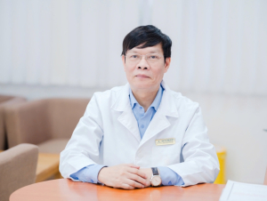 Chuyện nghề của vị bác sĩ 40 năm “chọn việc khó” để bệnh nhân ung thư được đi thêm quãng đường dài hơn