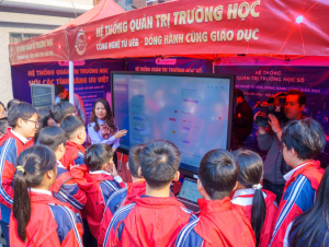 Trường Đại học Kinh tế - ĐHQGHN phối hợp thí điểm, chuyển giao Hệ thống Quản trị Trường học số