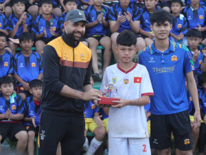 Học viện LPBank HAGL chào đón 24 “viên ngọc thô”