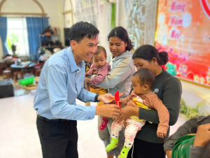 Cao su Chư Prông: Gói trọn nghĩa tình trong chuỗi hoạt động “Tết sum vầy”