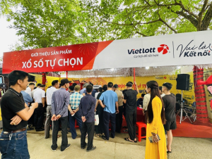 Vietlott ghi dấu ấn tại Lễ hội Đền Hát Môn với chuỗi trải nghiệm văn hóa đặc sắc