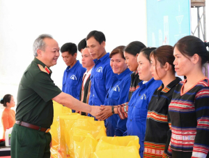 Binh đoàn 15: Sôi nổi ngày hội công nhân tại Đoàn Kinh tế - Quốc phòng 717