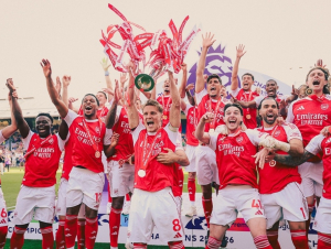 Dàn sao Arsenal ăn mừng cuồng nhiệt chức vô địch Ngoại hạng Anh 2025/2026