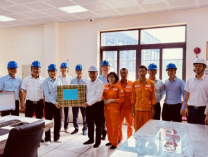 Đoàn công tác EVNGENCO1 thăm hỏi người lao động và kiểm tra công tác đảm bảo cung ứng điện mùa khô năm 2026 tại Nhiệt điện Uông Bí