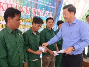 Mái ấm vùng biên giúp 18 hộ công nhân Cao su Chư Sê “an cư lạc nghiệp”