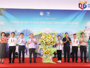 Quảng Ninh triển khai xe bus điện miễn phí đưa đón học sinh đến trường