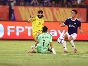 V.League 1-2026/27: Những bất ngờ ở màn khởi động