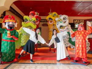 Sun World Ba Na Hills tặng hơn 1.500 đèn lồng miễn phí dịp Trung thu