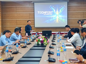 Khởi động, chương trình đồng hành cùng TECHFEST Việt Nam 2026. 