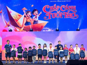 Thế giới nghệ thuật đa sắc cho các em nhỏ