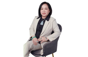 Chuyên gia ngọc bích Nguyễn Thị Thu Hà: “Hãy cứ sống tử tế và tin vào điều tốt đẹp”