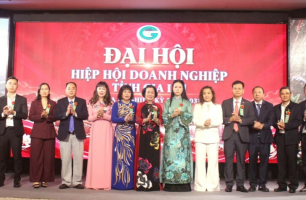 Bà Nguyễn Thị Sen lần thứ 4 làm Chủ tịch Hiệp hội Doanh nghiệp Gia Lai
