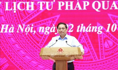 Thủ tướng: Mỗi công dân đều có Sổ sức khỏe điện tử và được cấp Phiếu lý lịch tư pháp trên VNeID