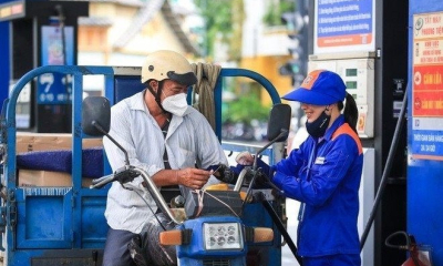 Giá xăng RON 95, dầu diesel cùng giảm từ chiều nay