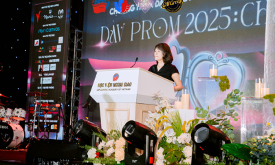 CHAVÉRA 2025: Dấu ấn thanh xuân dưới ánh đèn dạ hội tốt nghiệp Học viện Ngoại Giao