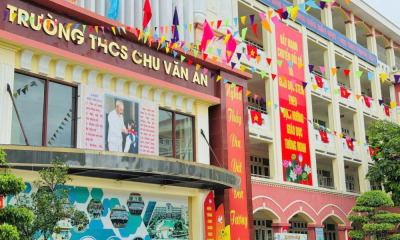 Trường THCS Chu Văn An - Thanh Trì chung tay chia sẻ khó khăn với các em học sinh vùng cao