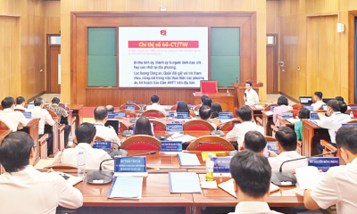 Tăng cường đào tạo, bồi dưỡng, phát triển đội ngũ cán bộ lý luận