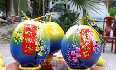 Nâng giá trị nông sản từ tạo hình cho trái cây đặc sản